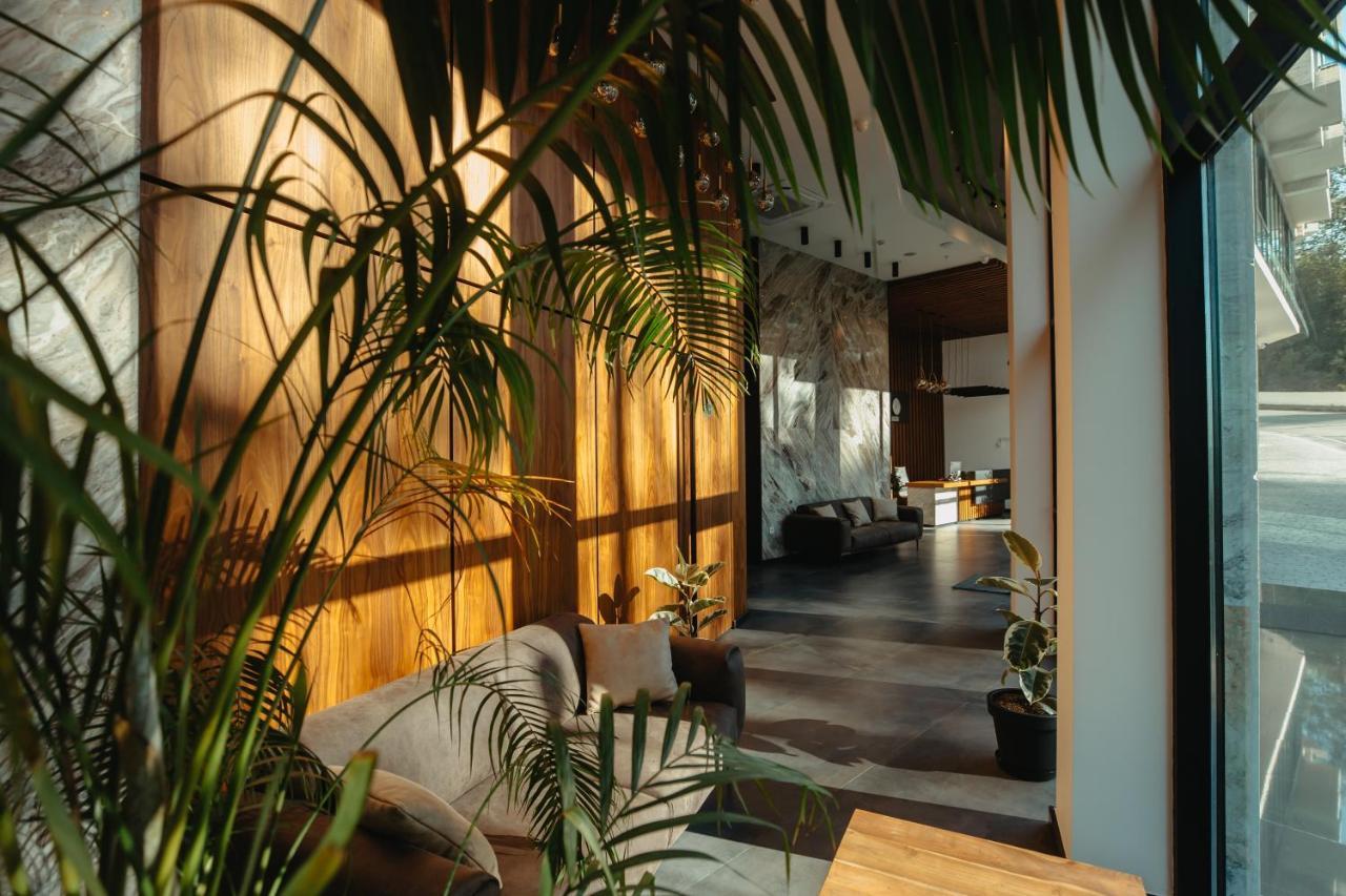 Capo Verde Hotel Μπατούμι Εξωτερικό φωτογραφία