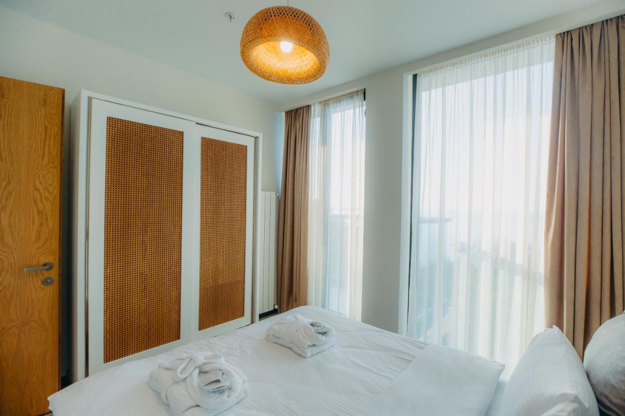 Capo Verde Hotel Μπατούμι Εξωτερικό φωτογραφία