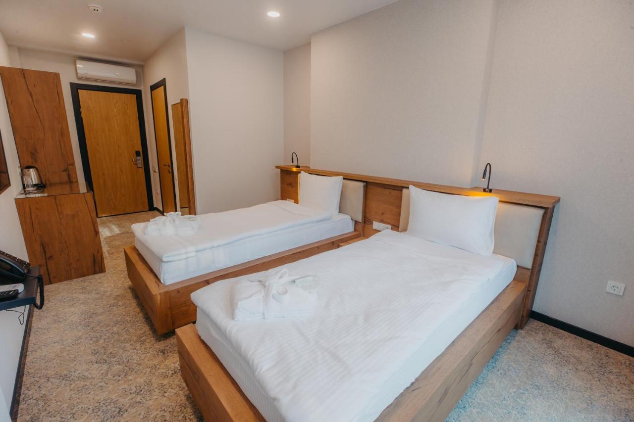 Capo Verde Hotel Μπατούμι Εξωτερικό φωτογραφία