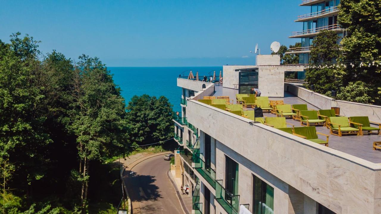 Capo Verde Hotel Μπατούμι Εξωτερικό φωτογραφία