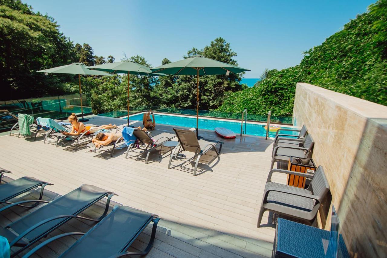 Capo Verde Hotel Μπατούμι Εξωτερικό φωτογραφία