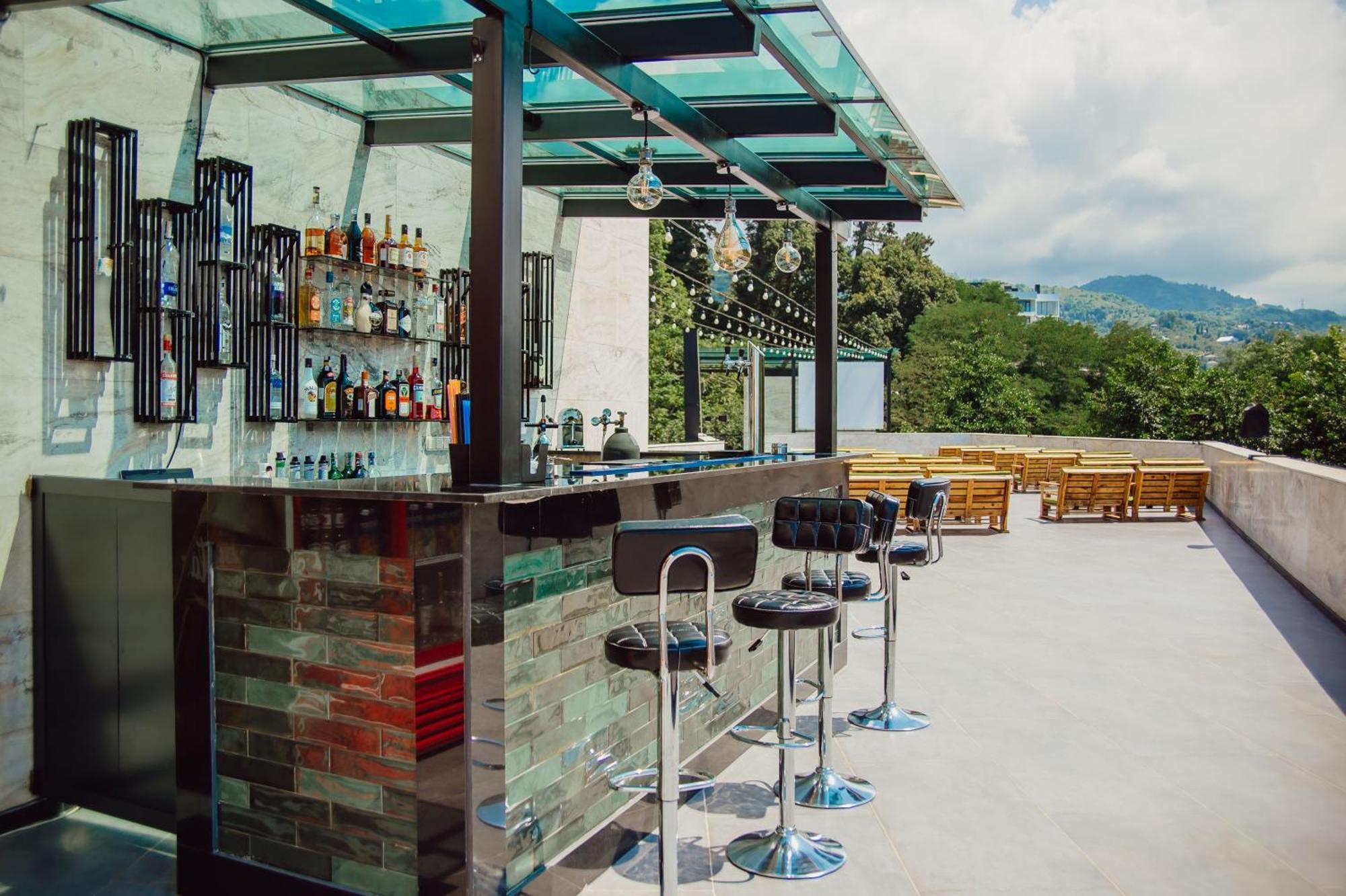 Capo Verde Hotel Μπατούμι Εξωτερικό φωτογραφία