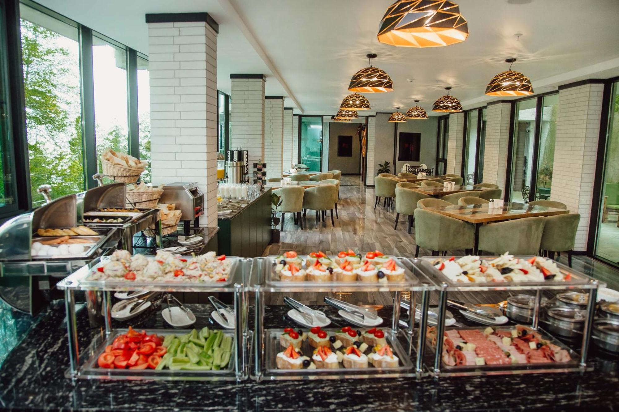 Capo Verde Hotel Μπατούμι Εξωτερικό φωτογραφία