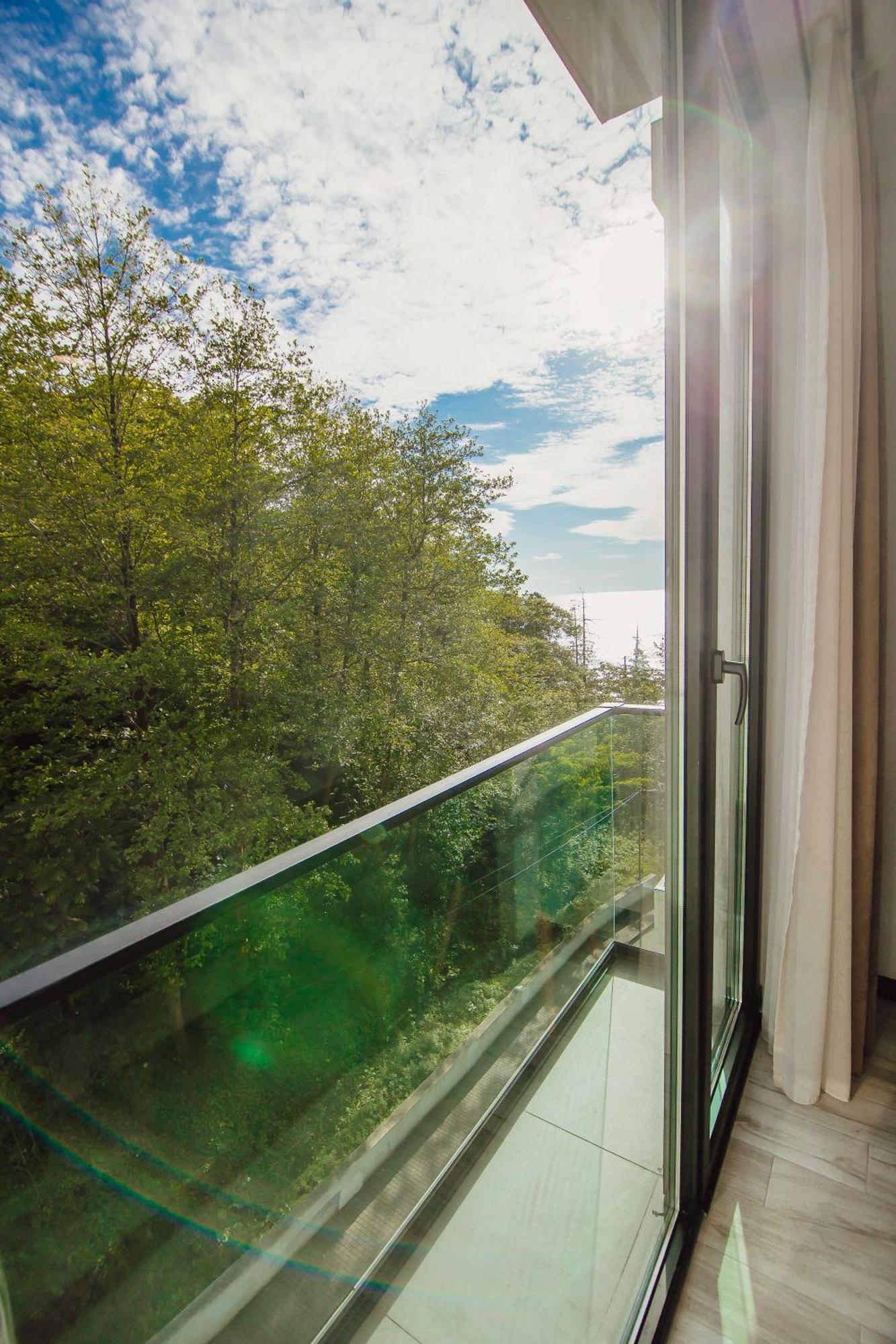 Capo Verde Hotel Μπατούμι Εξωτερικό φωτογραφία