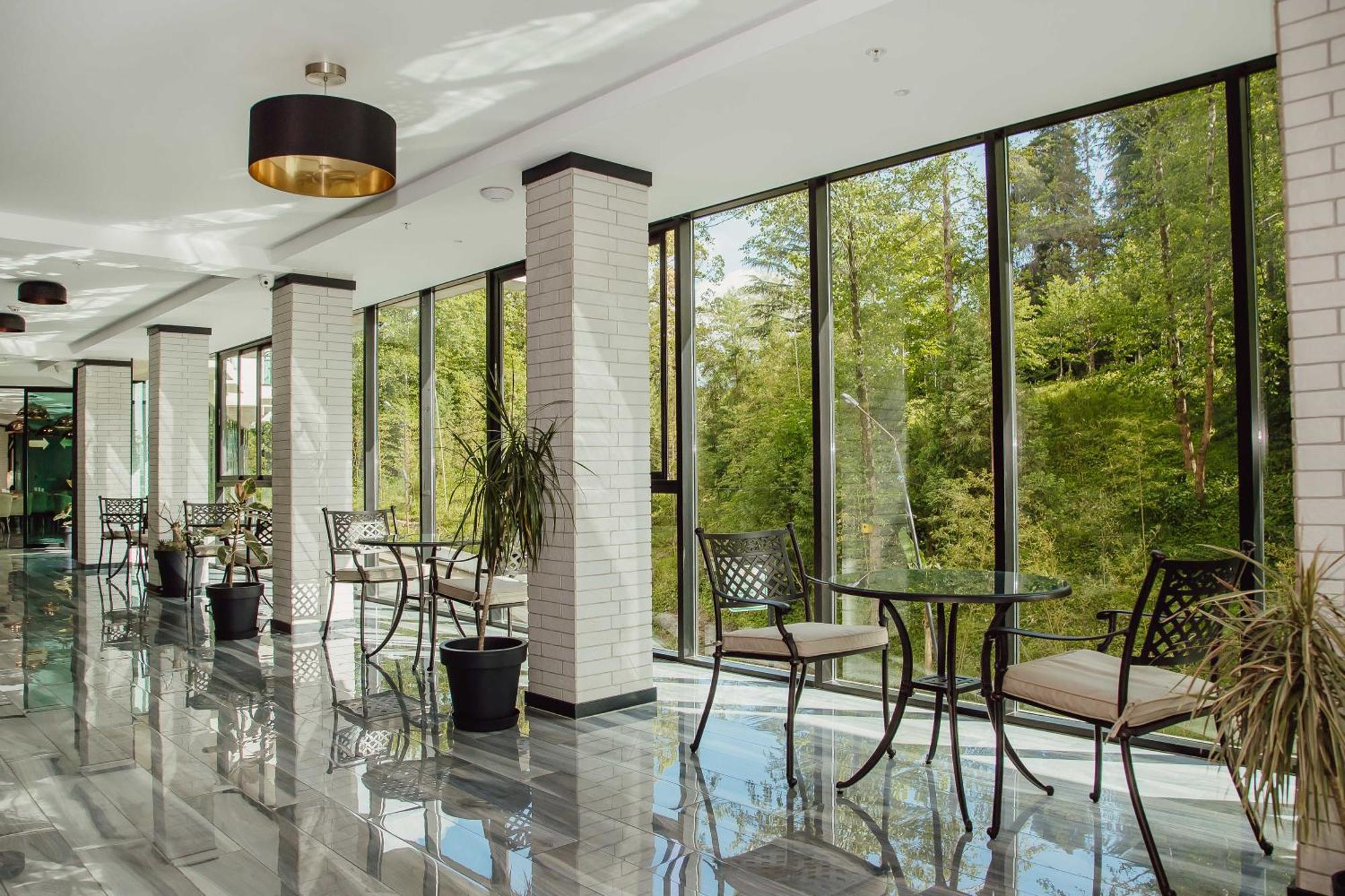Capo Verde Hotel Μπατούμι Εξωτερικό φωτογραφία